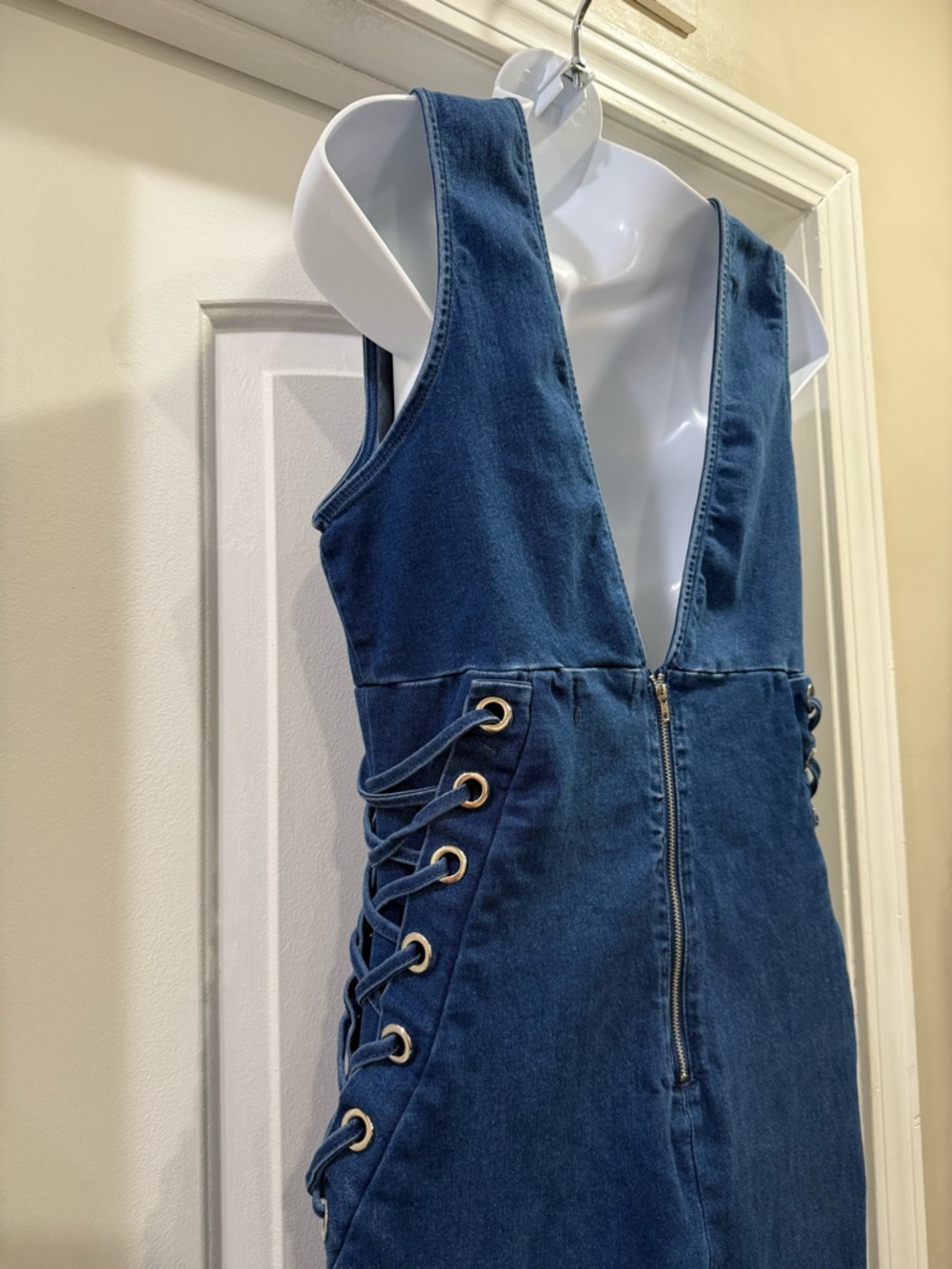 C’EST TOI Denim Laced Sides V-Neck Stretch Jumpsuit Size XL - Picture 5 of 14